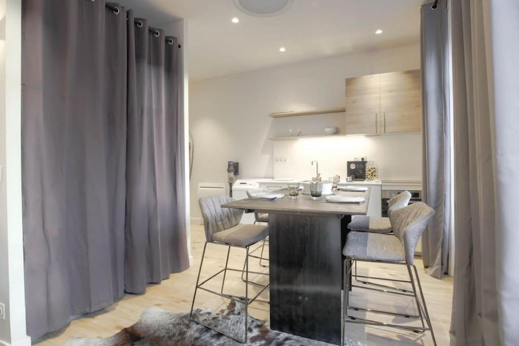 Superbe Studio, Tete D'or, Appartement